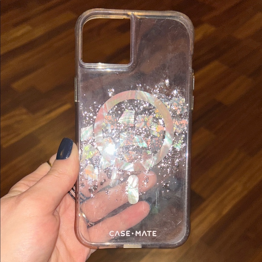 Case-Mate White Glitter Phone Case with Floating Effect